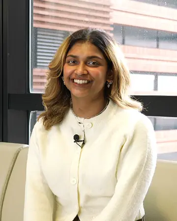 Meera from New Zealand, Prime SMILE Pro patient